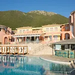 Hotel Red Tower 4*