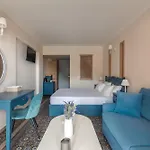 Hotel Red Tower Nikiana