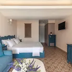 Red Tower Hotel