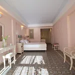Red Tower Hotel 4*