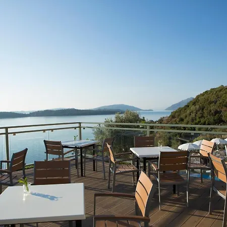 Red Tower 4* Νικιάνα