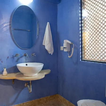 Hotel Red Tower 4*