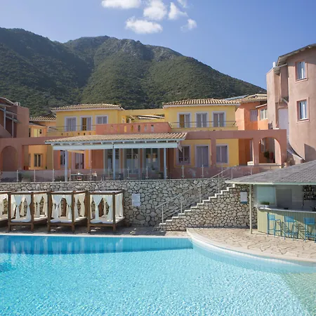 Ξενοδοχείο Red Tower 4*