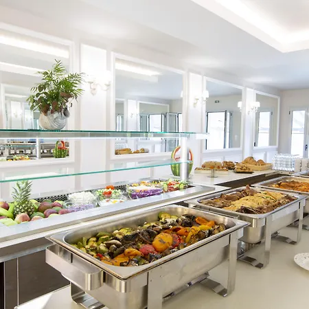 Ξενοδοχείο Red Tower Νικιάνα